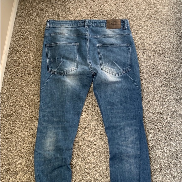 Zara Man Distressed Skinny Jeans - Picture 3 of 3